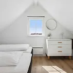 Cozy House Near The Sea *