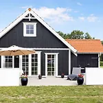 Cozy House Near The Sea Villa *
