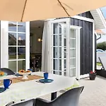 Villa Cozy House Near The Sea Brenderup