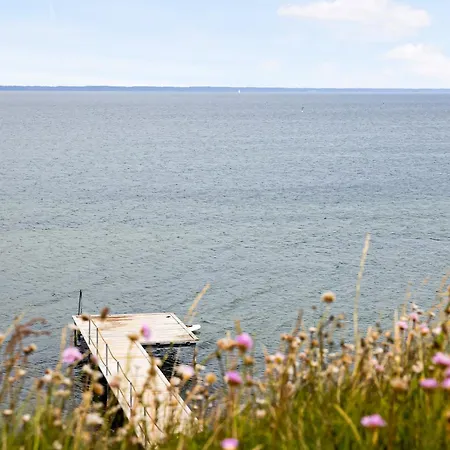 Cozy House Near The Sea *